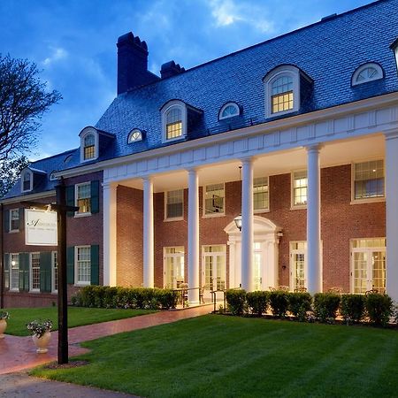 Andover Inn Bagian luar foto
