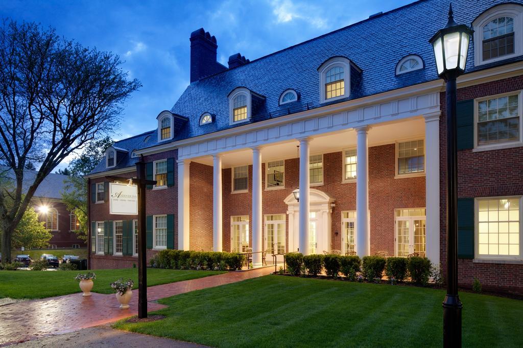 Andover Inn Bagian luar foto