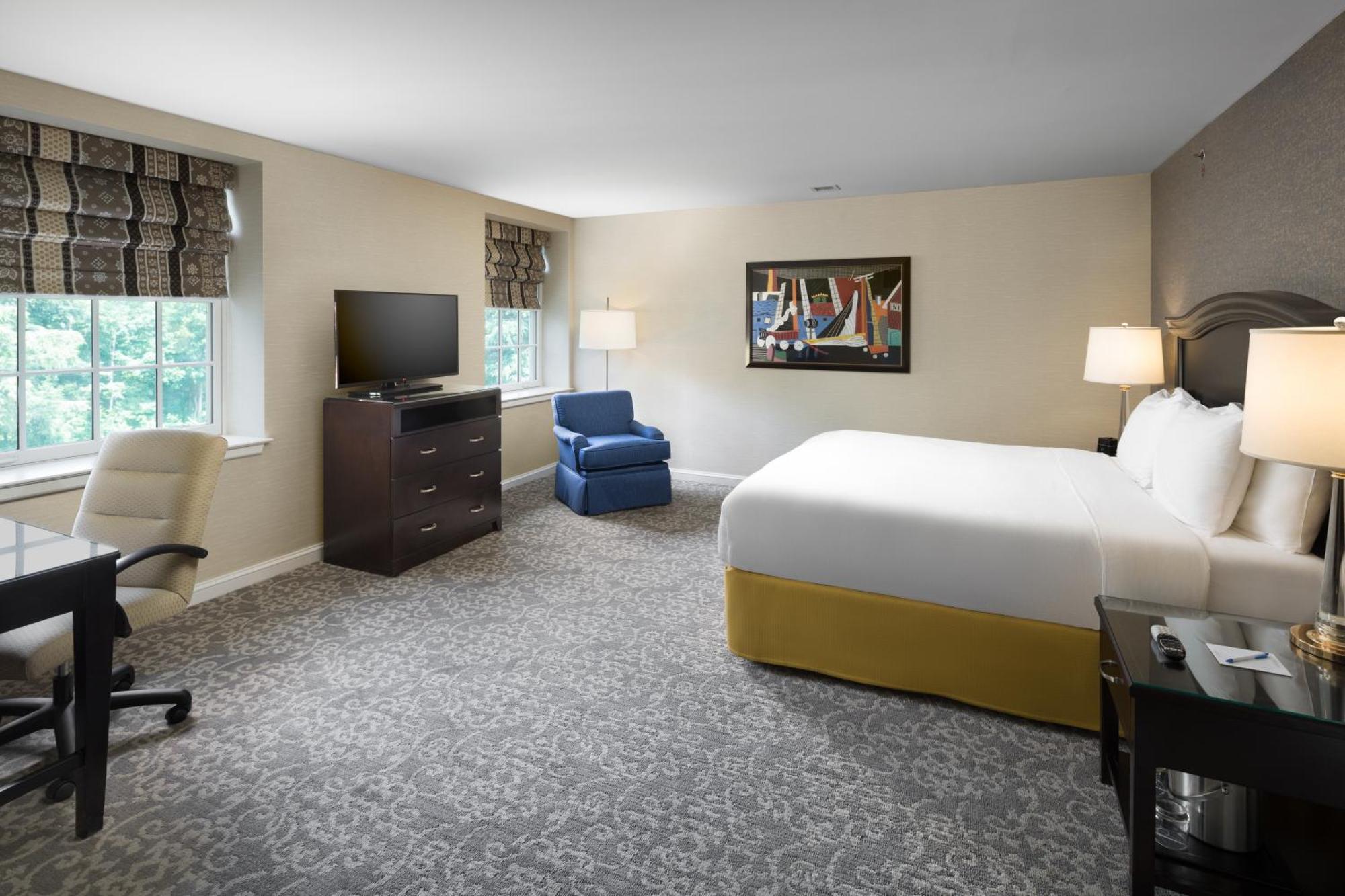 Andover Inn Bagian luar foto